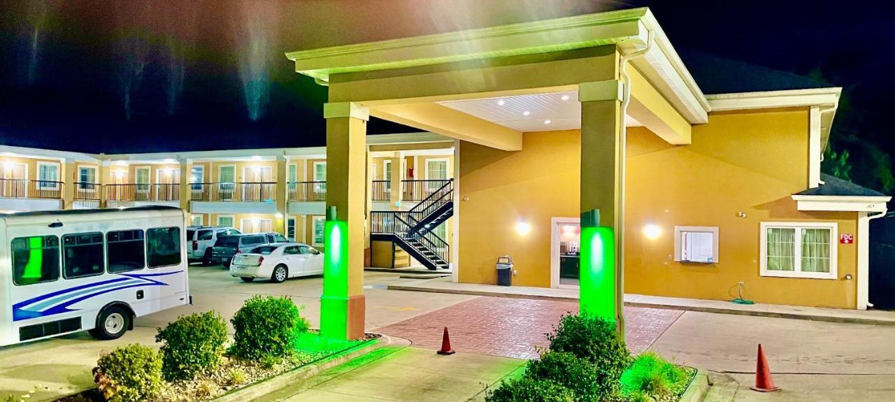 Garden Inn & Suites Little Rock Exterior photo